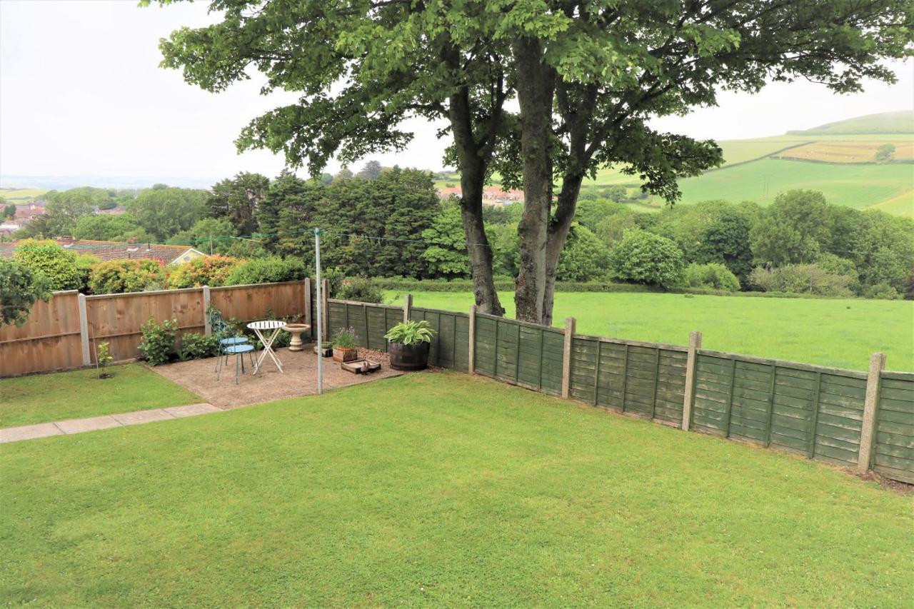 Hilltops Wroxall  Exterior photo